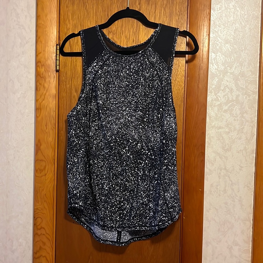 Lululemon Sculpt Tank - size 6
